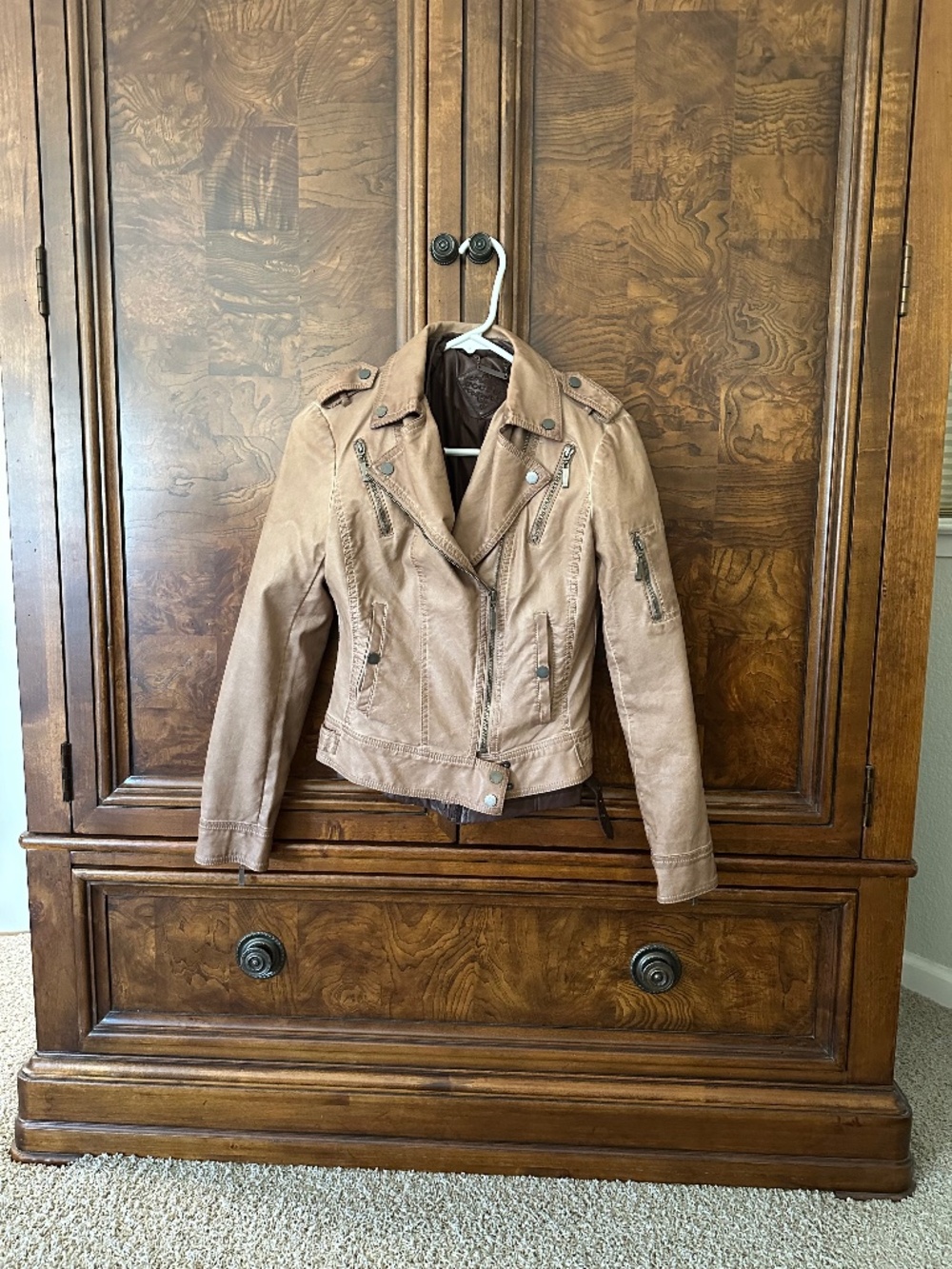 ladies faux leather moto jacket